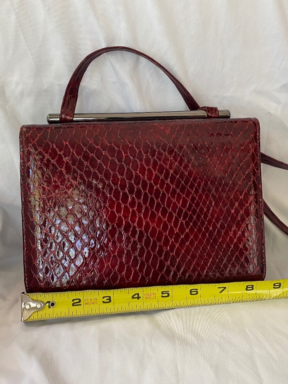 Stuart Weitzman Burgundy Embossed Leather Shoulder/Crossbody Bag